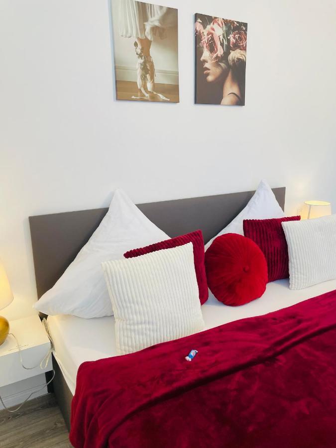 Prime Host Charme Apartment Карлсруе Екстериор снимка